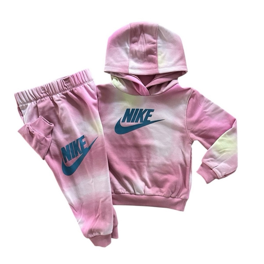 Nike Girls 4T Hooded Sweatshirt And Jogger Pants 2 Piece Set NWT